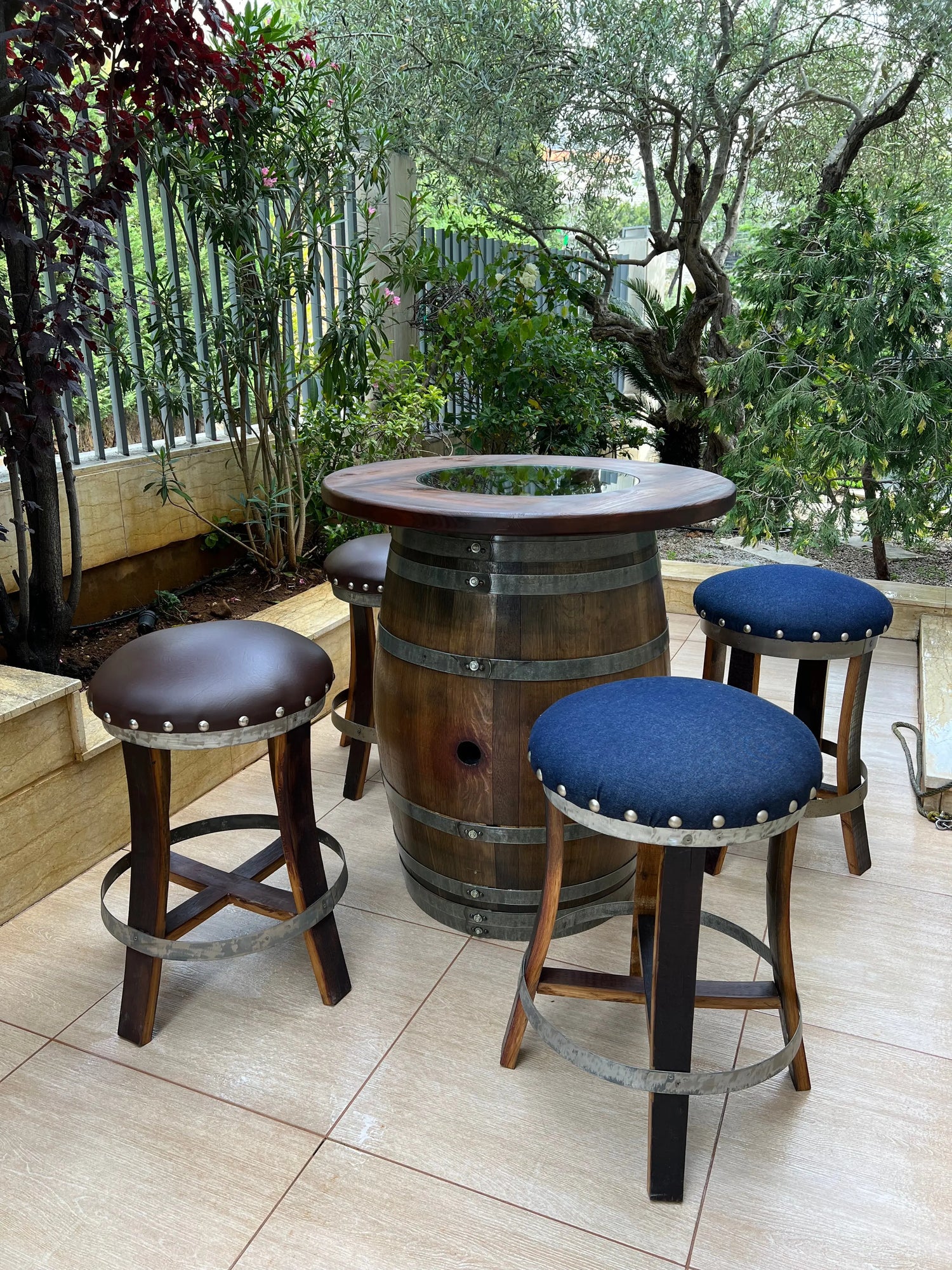 How-To-Secure-Wine-Barrel-Rings-In-Toronto-Canada Oak Wood Wine Barrels